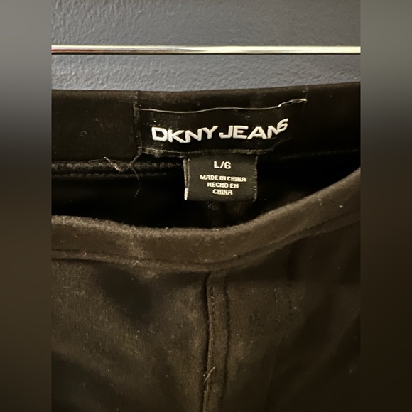 DKNY Jeans pull on pants size L/G black with vegan leather appliqués - Picture 3 of 6